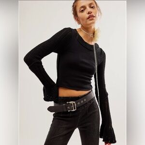 FREE PEOPLE CUFFING SEASON TOP IN BLACK WOMENS SIZE MEDIUM CROCHET SLEEVES
